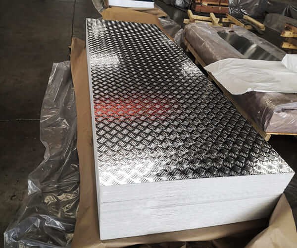 Marine grade aluminium ternet plade til dæk, gangbroer og platforme